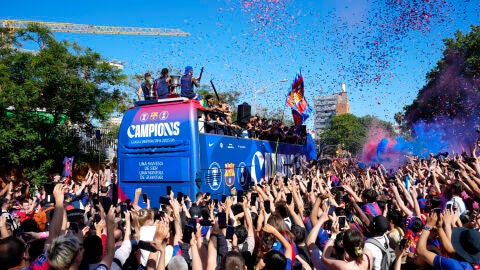 La r&uacute;a del Bar&ccedil;a tras el t&iacute;tulo de Liga