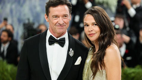 Hugh Jackman y su novia Sutton Foster en la Met Gala 2026