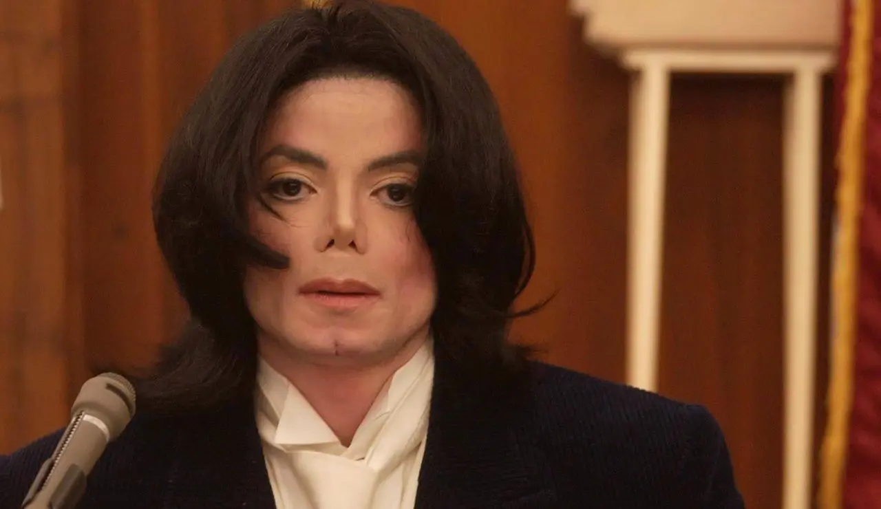 Michael Jackson declarando en 2002
