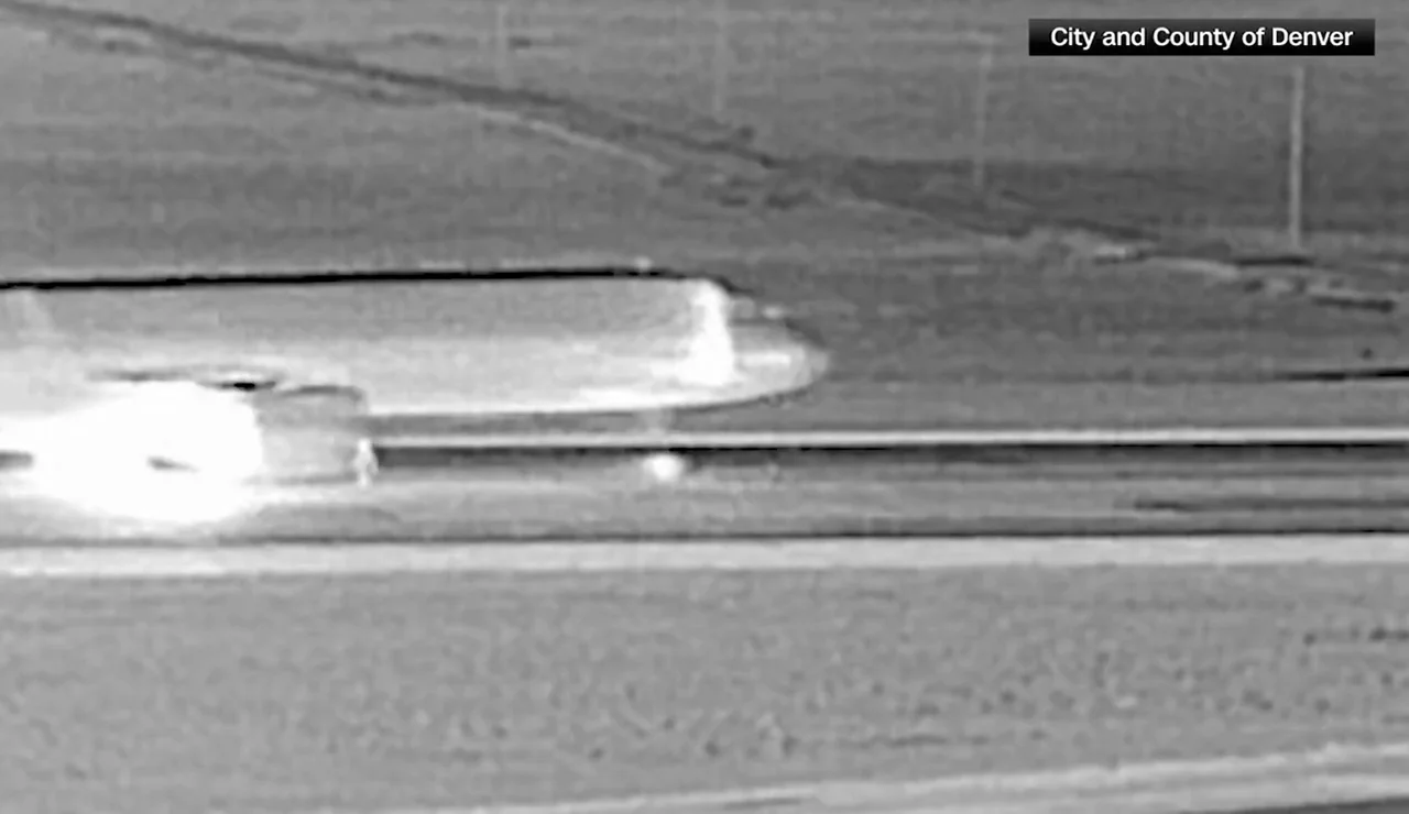 El momento en que un avión arrolla y mata a una persona antes de despegar