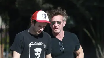 Hopper Penn y Sean Penn Hopper Penn y Sean Penn