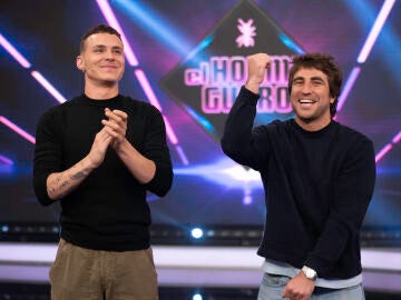 Vuelve a ver la entrevista completa a Ar&oacute;n Piper y Marco C&aacute;ceres en El Hormiguero