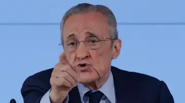 Florentino Pérez en rueda de prensa Florentino Pérez en rueda de prensa