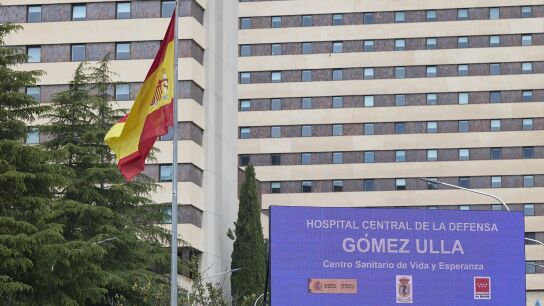 Fachada del Hospital G&oacute;mez Ulla