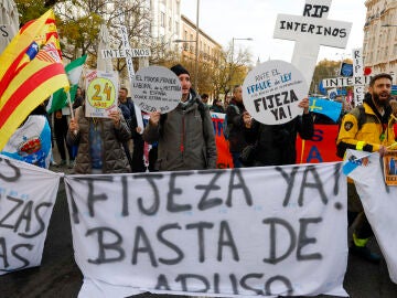 Imagen de una manifestación de funcionarios interinos Imagen de una manifestación de funcionarios interinos