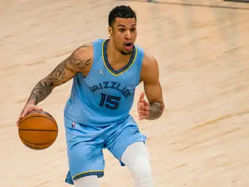 Brandon Clarke con los Memphis Grizzlies Brandon Clarke con los Memphis Grizzlies