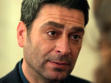 Cihan estalla por celos, acorrala a Alya y deja clara su obsesi&oacute;n