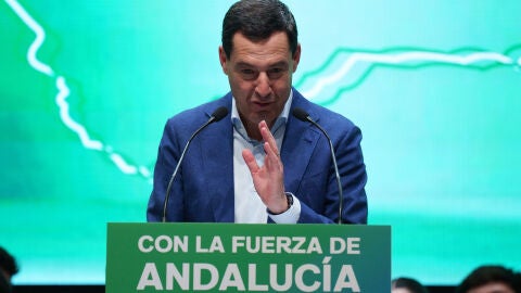 El presidente del PP-A y candidato a la reelecci&oacute;n a la Presidencia de la Junta de Andaluc&iacute;a, Juanma Moreno durante su intervenci&oacute;n en el mitin electoral. A 12 de mayo de 2026 en Ja&eacute;n, Andaluc&iacute;a (Espa&ntilde;a). El presidente del PP-A y candidato a la reelecci&oacute;n a la Presidencia de la Junta de Andaluc&iacute;a, Juanma Moreno, ha intervenido este martes en un acto p&uacute;blico de campa&ntilde;a en el Auditorio Guadalquivir del Palacio de Ferias y Congresos de Ja&eacute;n 12 MAYO 2026 Francisco J. Olmo / Europa Press 12/05/...