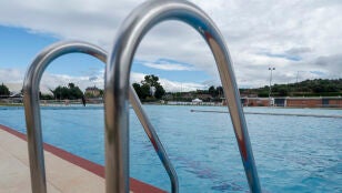 Imagen de archivo de una piscina