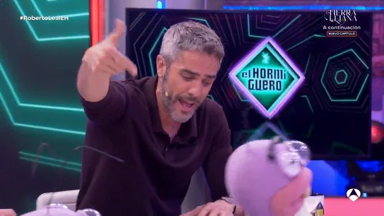 Roberto Leal acepta el desafío de El Hormiguero: el rapeo más raro de su vida Roberto Leal acepta el desafío de El Hormiguero: el rapeo más raro de su vida