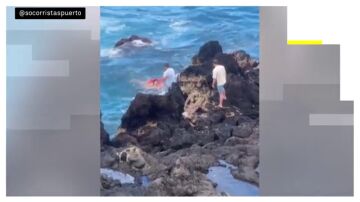 El v&iacute;deo del rescate a tres ba&ntilde;istas