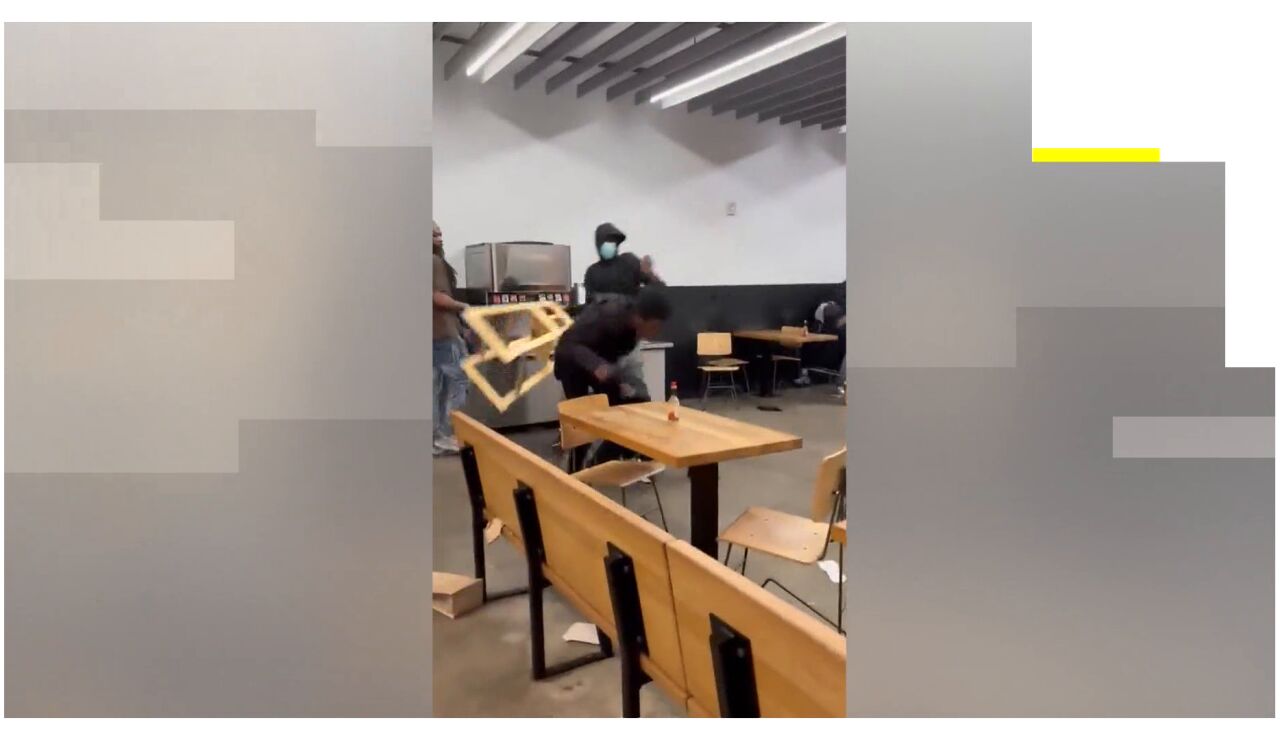 Pelea en un restaurante de EEUU