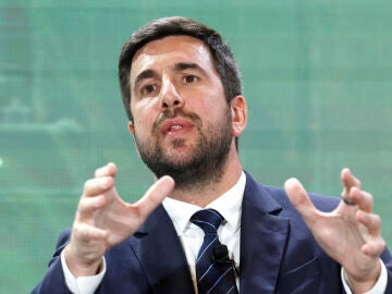 El fundador y presidente ejecutivo de Grupo Cox, Enrique Riquelme