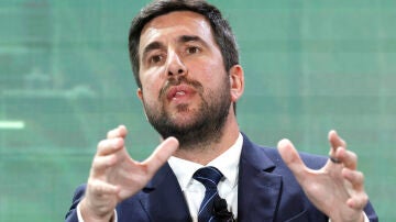 El fundador y presidente ejecutivo de Grupo Cox, Enrique Riquelme