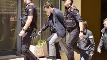 La familia de Jonathan Andic afirma que "no existen ni se hallar&aacute;n pruebas de cargo leg&iacute;timas" contra &eacute;l