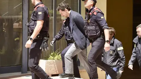 La familia de Jonathan Andic afirma que "no existen ni se hallarán pruebas de cargo legítimas" contra él La familia de Jonathan Andic afirma que "no existen ni se hallarán pruebas de cargo legítimas" contra él