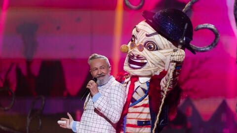 Un aullido inolvidable: Momia y La Uni&oacute;n cierran la noche con una versi&oacute;n legendaria de 'Lobo hombre en Par&iacute;s' 