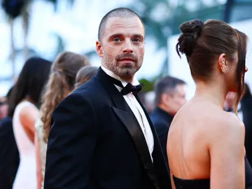 Sebastian Stan en el Festival de Cannes presentando Fjord Sebastian Stan en el Festival de Cannes presentando Fjord