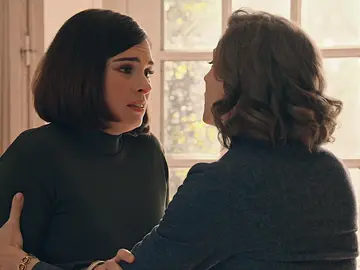 Fina sufre un ataque de ansiedad al recordar lo que pasó con Santiago en la casa de los montes: “No quiero estar aquí” Fina sufre un ataque de ansiedad al recordar lo que pasó con Santiago en la casa de los montes: “No quiero estar aquí”