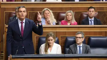 Sánchez en la sesión de control Sánchez en la sesión de control