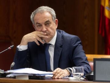 La AN ordena bloquear hasta 490.780 euros de Zapatero y saldos de otras cuentas de la presunta trama Plus Ultra