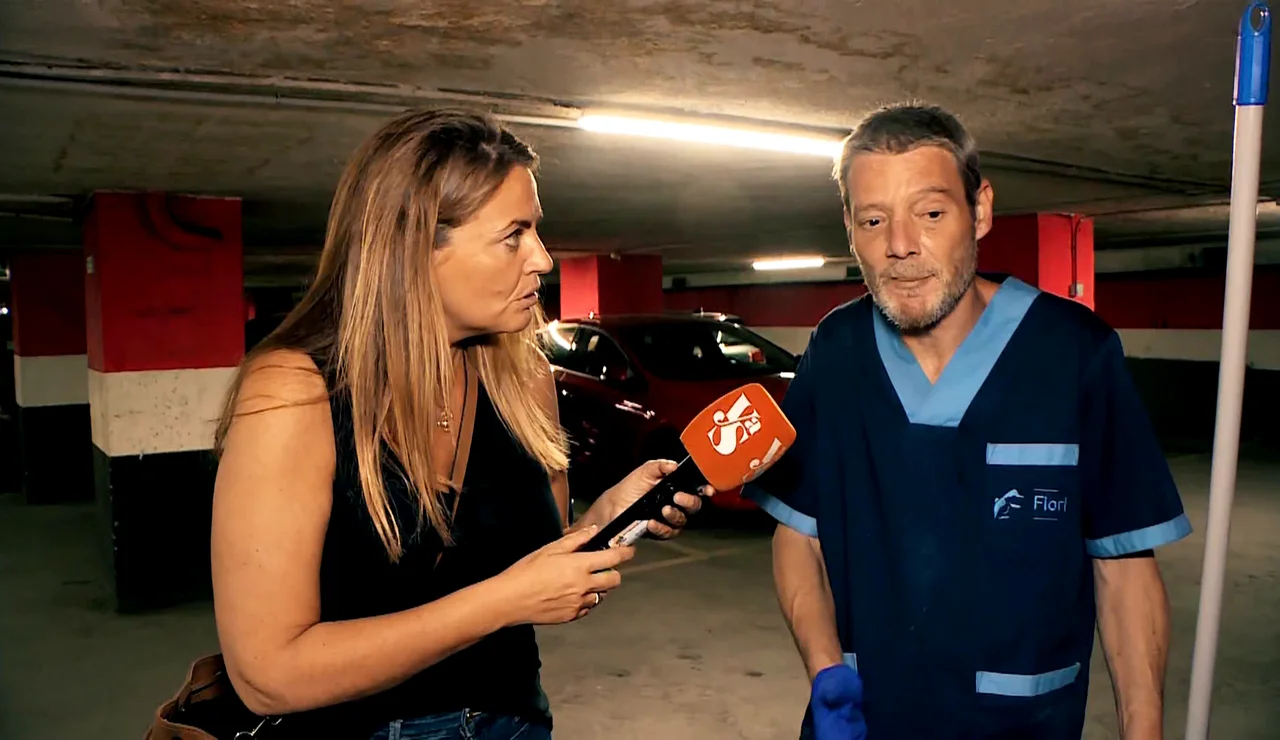 Un hombre muere atrapado entre su furgoneta y una columna: "No sabemos si estaba intentando salir o aparcar"