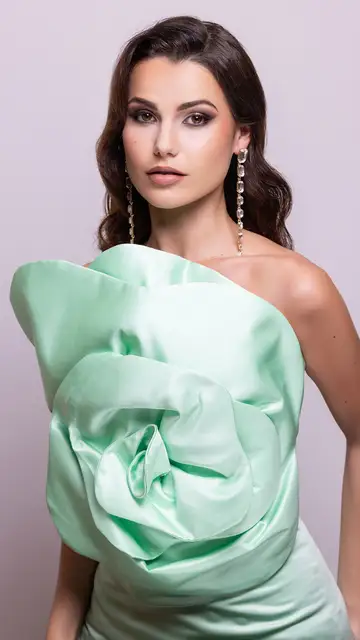 Elisabeth Reynés Elisabeth Reynés