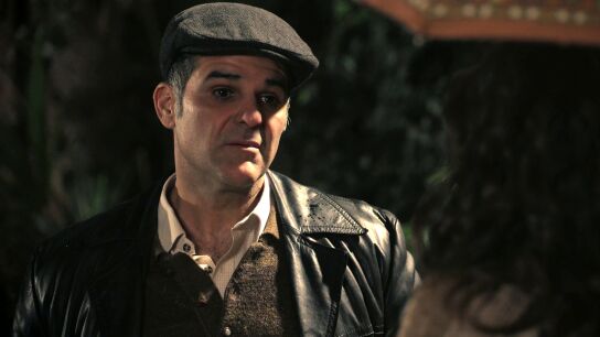 &Aacute;lvaro amenaza a Beatriz con revelar el secreto de Gabriel: &ldquo;O afloja la cartera o todo el mundo sabr&aacute; que est&aacute; casado contigo&rdquo;