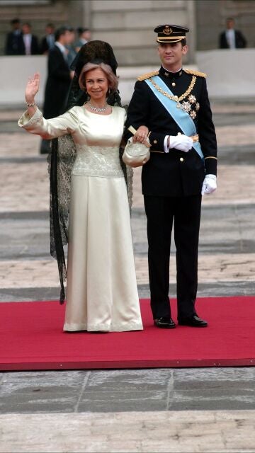 Reina Sofía en la boda de Felipe y Letizia