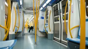Interior de un tren de Metro de Madrid