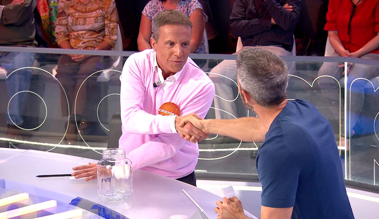 &iquest;Crist&oacute;bal Soria con la camiseta de Vinicius? Sella con Roberto Leal su apuesta del Mundial en Pasapalabra