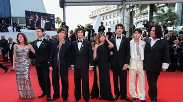 El equipo de La bola negra en Cannes El equipo de La bola negra en Cannes