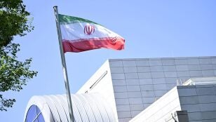 Teher&aacute;n tacha de "ilegal e injustificada" la decisi&oacute;n de EEUU de sancionar al embajador iran&iacute; en L&iacute;bano