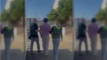 Detenidos dos menores por varios robos a ancianas mediante tirones en Arganda Detenidos dos menores por varios robos a ancianas mediante tirones en Arganda
