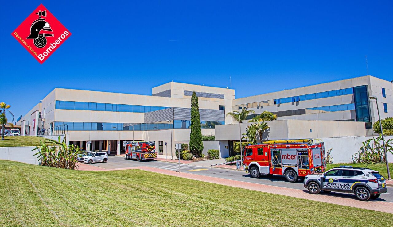 Imagen del Hospital de Torrevieja, donde se ha registrado el incendio