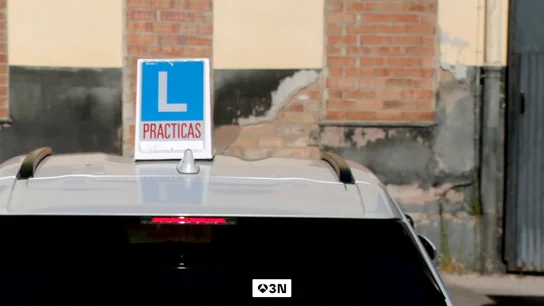 Aumenta la demanda del carné de conducir de coche automático Aumenta la demanda del carné de conducir de coche automático