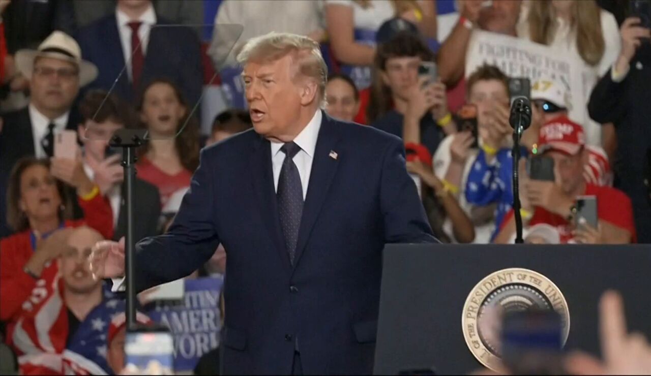 Trump no asiste a la boda de su hijo y alimenta la incertidumbre sobre posibles decisiones con respecto a Ir&aacute;n o Cuba 