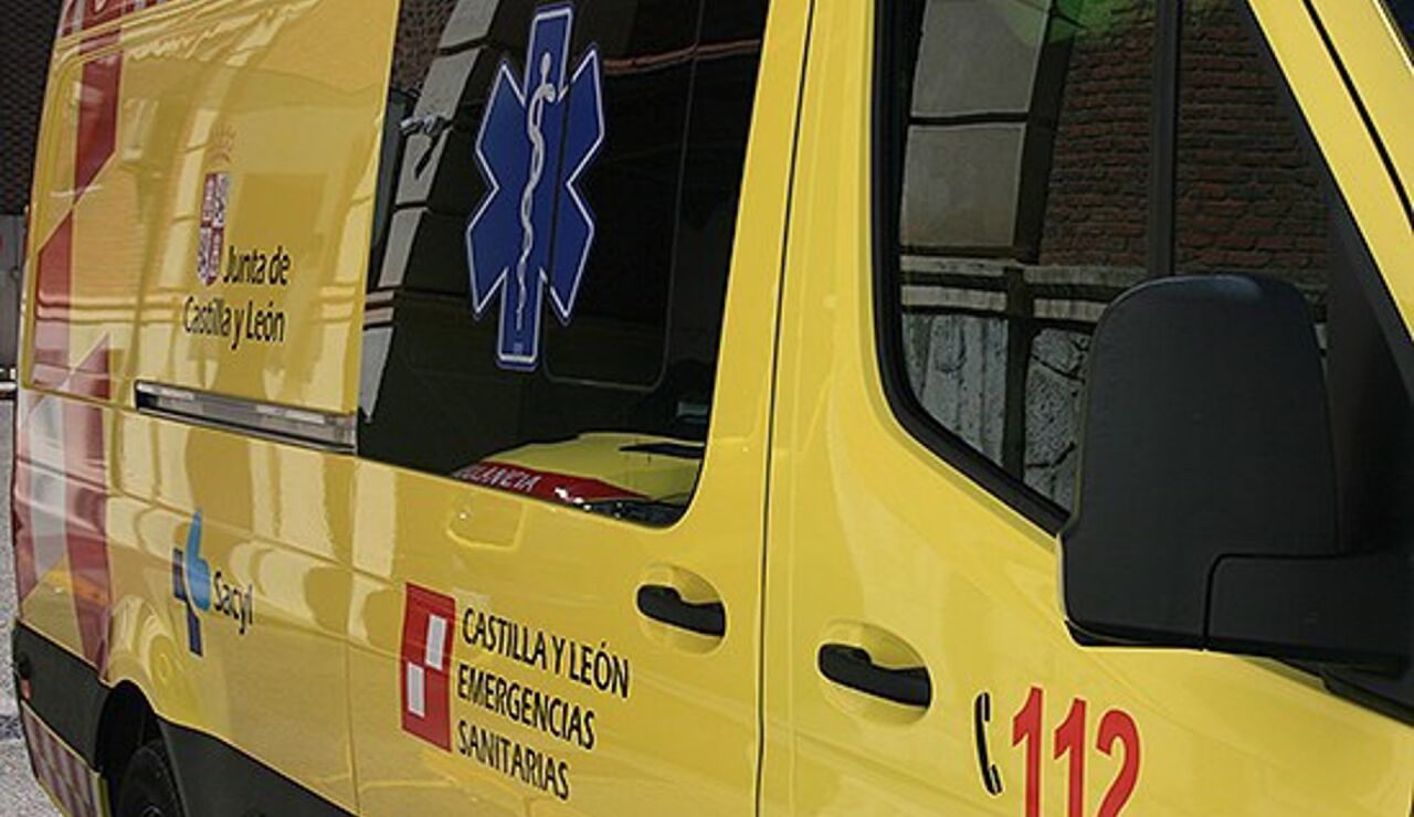 Ambulancia de 112 Emergencias Sanitarias de Castilla y Le&oacute;n