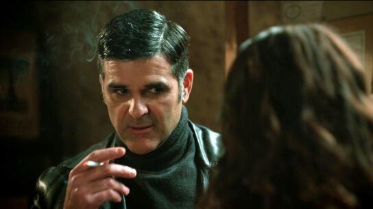 Cap&iacute;tulo 568 de Sue&ntilde;os de libertad; 26 de mayo: &Aacute;lvaro amenaza a Beatriz con delatarla si lo descubren tras el robo 