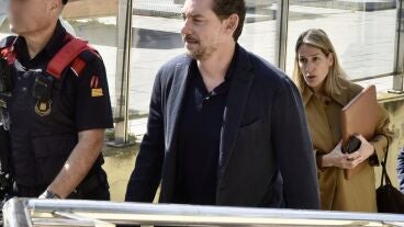 Jonathan Andic deja la vicepresidencia de Mango y asegura que la acusaci&oacute;n contra &eacute;l es "injusta e infundada"