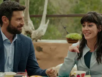 La familia de Carol, emocionada con la boda: “¡Enhorabuena, pareja!” La familia de Carol, emocionada con la boda: “¡Enhorabuena, pareja!”