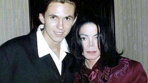 Michael Jackson con su guardaespldas Matt Fiddes
