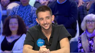 ¿De qué hablan fuera de cámaras? Los secretos de camerino entre Javier y David en Pasapalabra