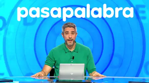 “Me estáis recordando a Rosa y Manu”: el motivo que pone nostálgico a Roberto Leal en Pasapalabra “Me estáis recordando a Rosa y Manu”: el motivo que pone nostálgico a Roberto Leal en Pasapalabra