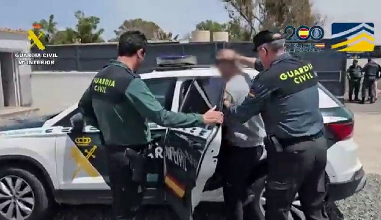 Nueve detenidos por asistir a redes de tr&aacute;fico de personas en las costas de Almer&iacute;a