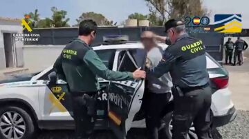 Nueve detenidos por asistir a redes de tr&aacute;fico de personas en las costas de Almer&iacute;a