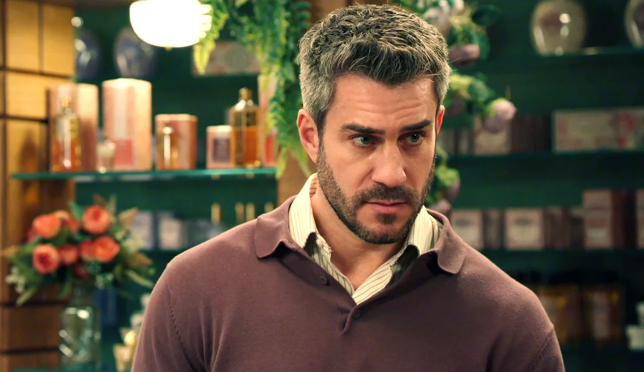 Andrés cuenta a Begoña su historia con Valentina