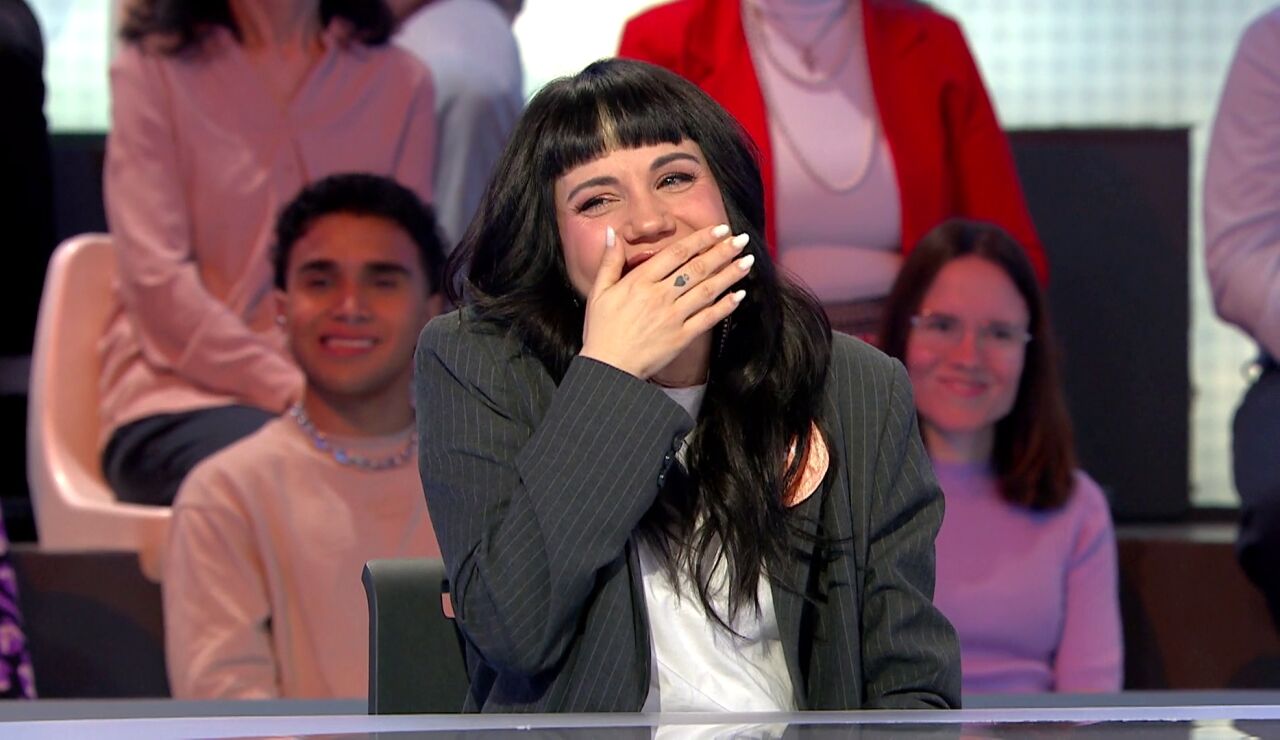 &ldquo;Qu&eacute; sufrimiento&rdquo;: Angy Fern&aacute;ndez sufre un divertido ataque de hipo en pleno Pasapalabra