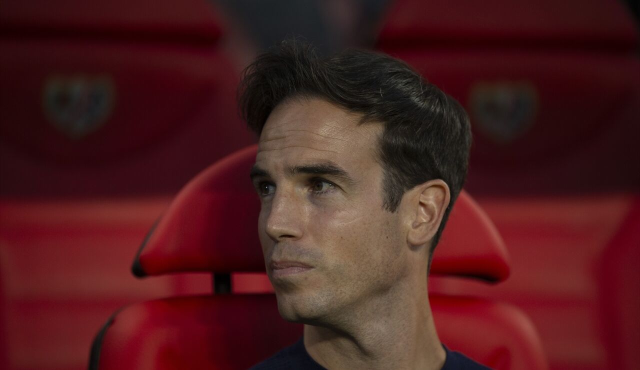 I&ntilde;igo P&eacute;rez no continuar&aacute; en el Rayo Vallecano tras hacer 'al barrio' so&ntilde;ar en Europa