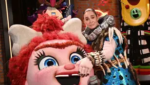 Vicky Martín Berrocal como Troglodita